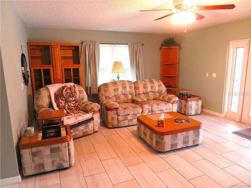 Image 32 of 41 For 3002 Rose Avenue