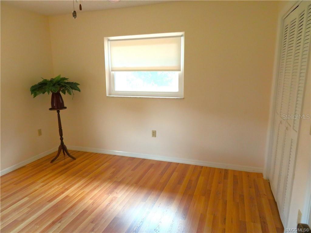 Image 37 of 41 For 3002 Rose Avenue