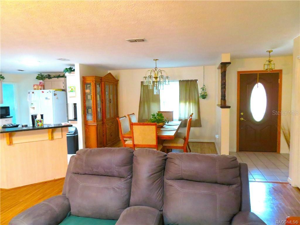 Image 7 of 41 For 3002 Rose Avenue