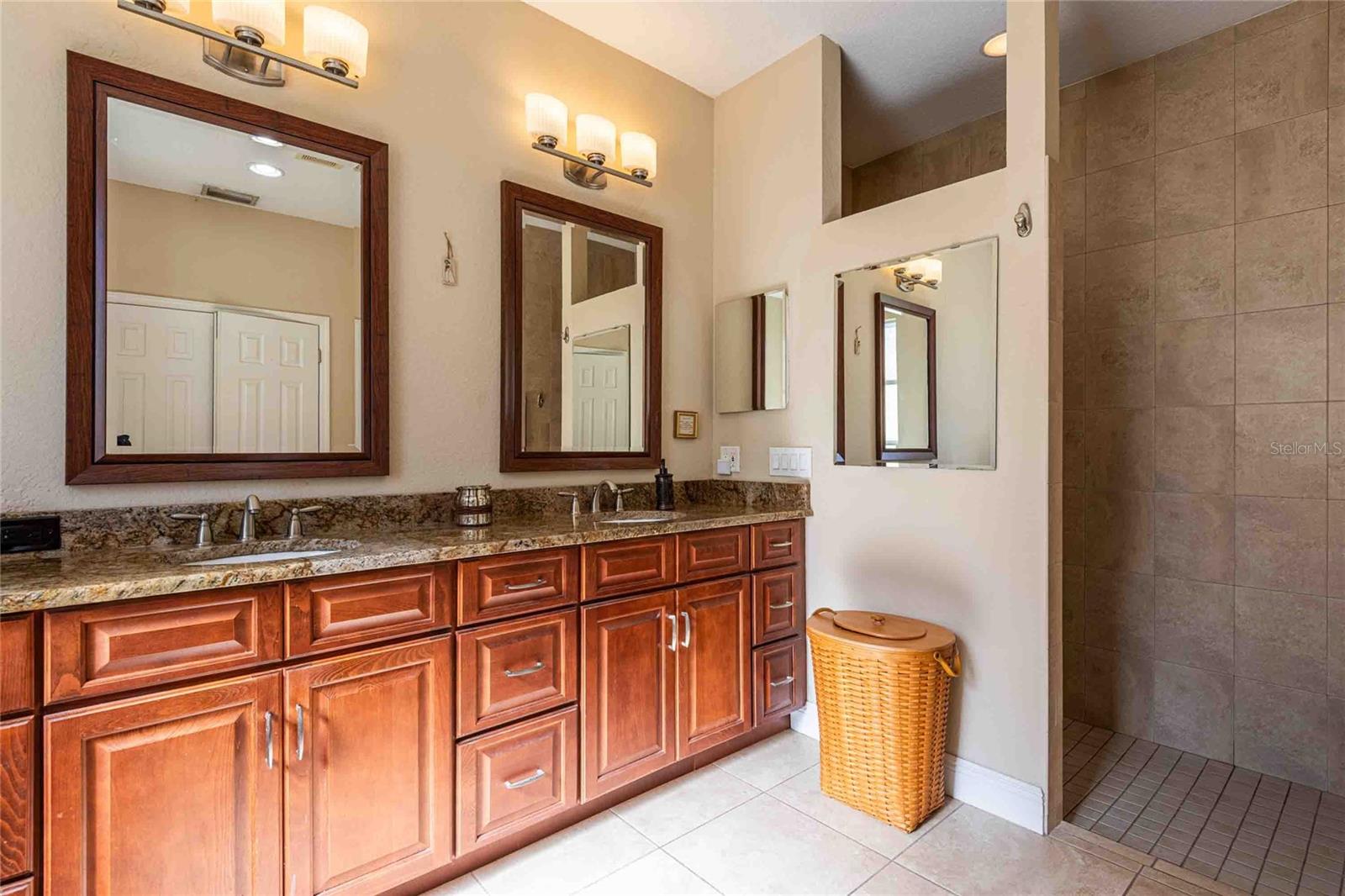 Image 19 of 52 For 3620 Cordgrass Drive