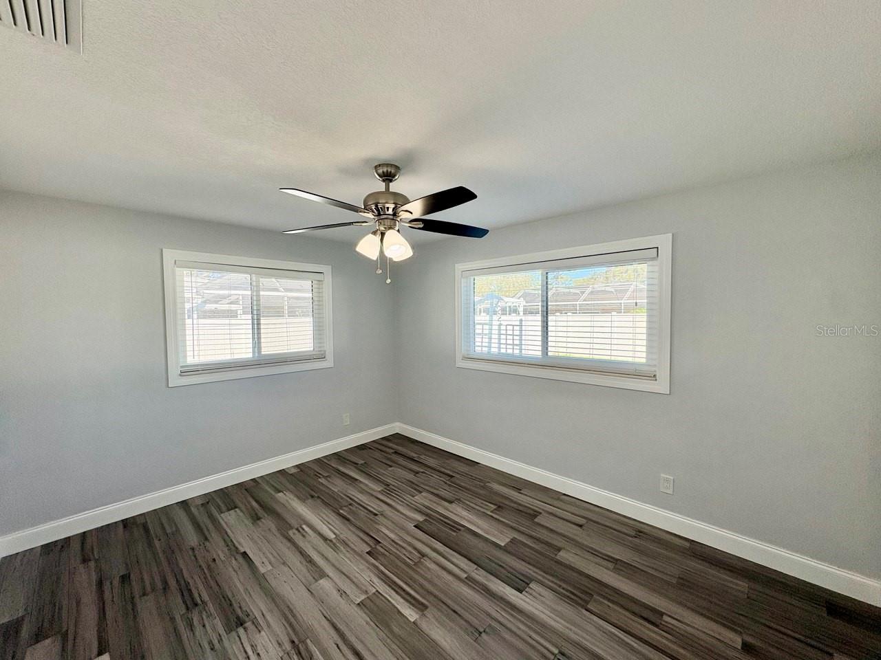 Image 10 of 30 For 1201 86th Avenue N