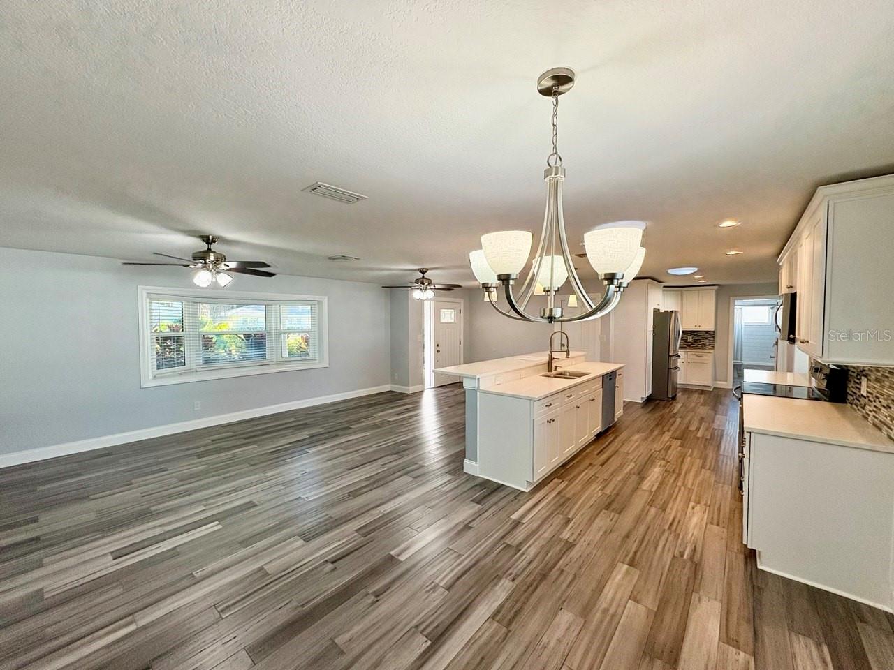 Image 6 of 30 For 1201 86th Avenue N