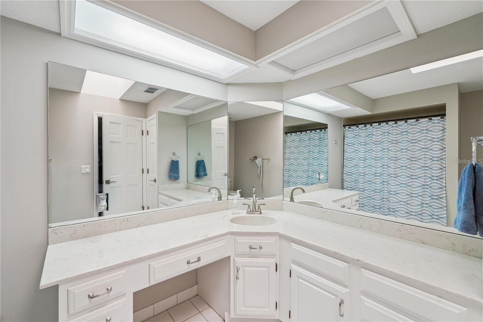 Image 20 of 72 For 4603 Lake In The Woods Drive