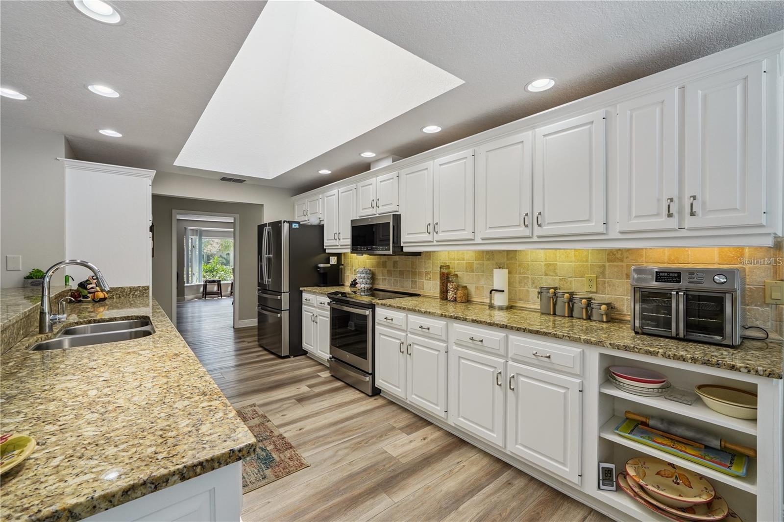 Image 68 of 72 For 4603 Lake In The Woods Drive