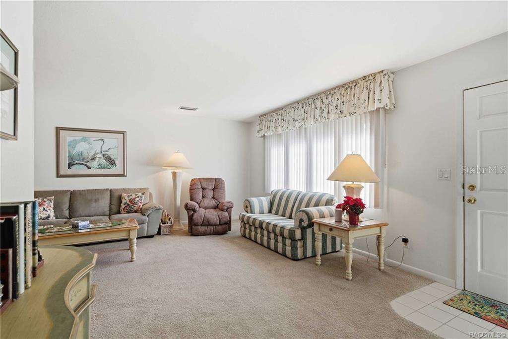 Image 18 of 37 For 8709 Sandpiper Drive