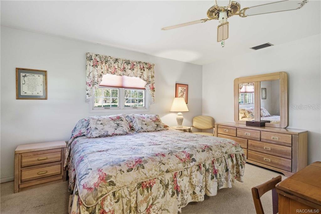 Image 20 of 37 For 8709 Sandpiper Drive