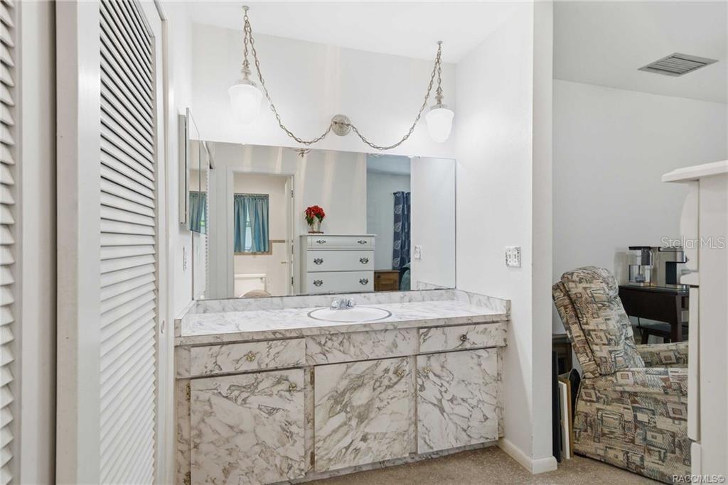 Image 23 of 37 For 8709 Sandpiper Drive