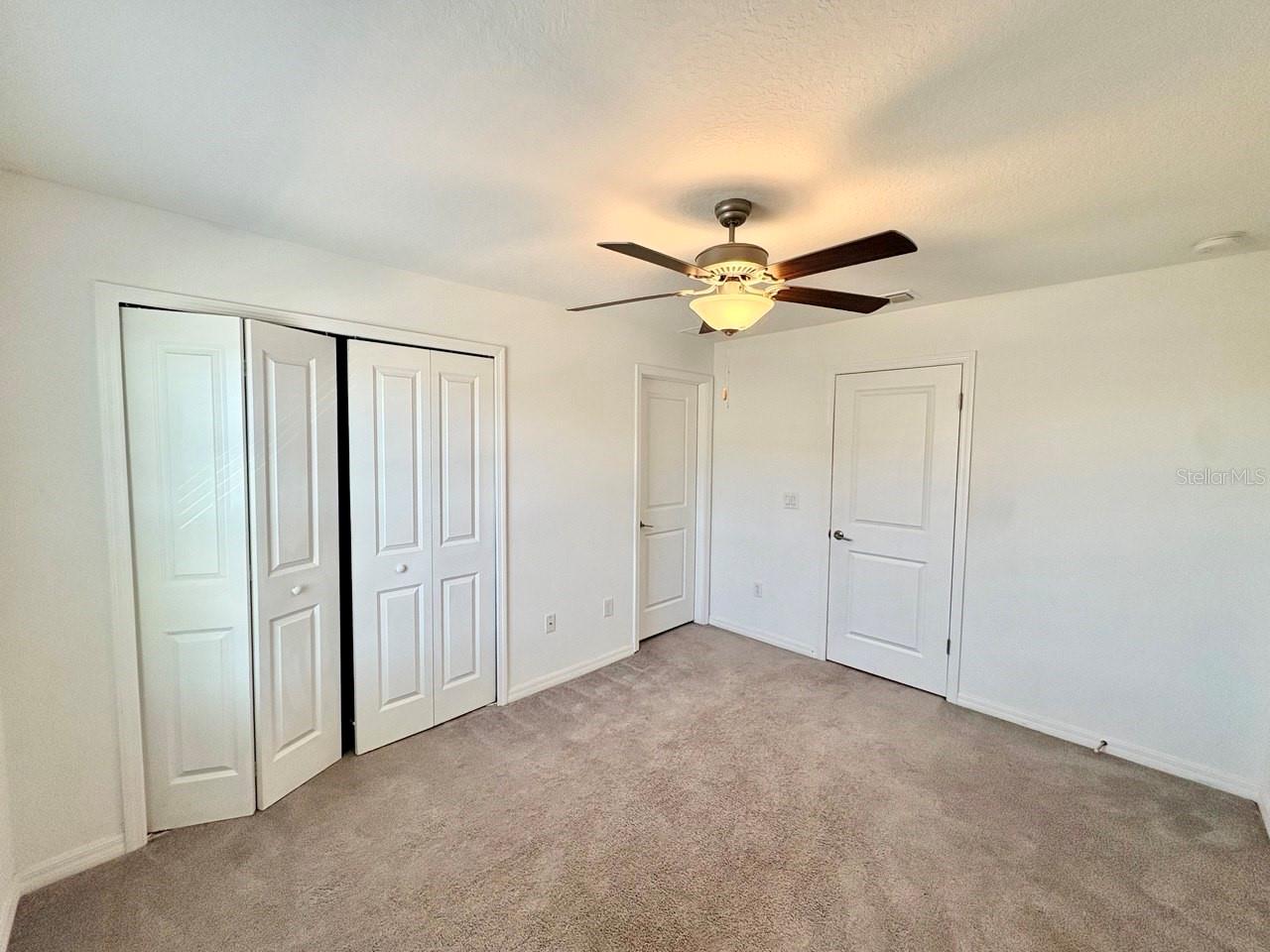 Image 13 of 28 For 14302 Editors Note Street