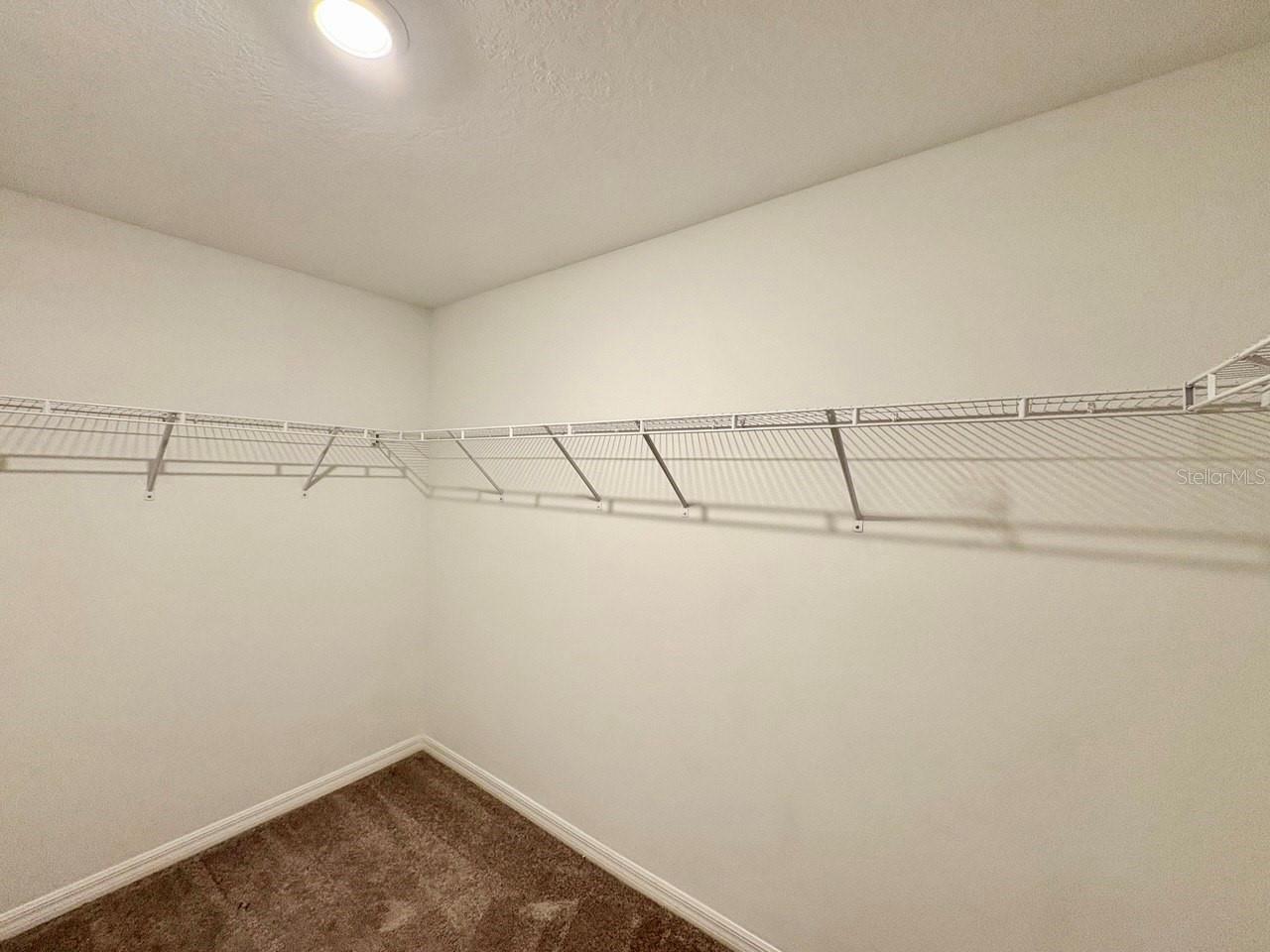 Image 18 of 28 For 14302 Editors Note Street