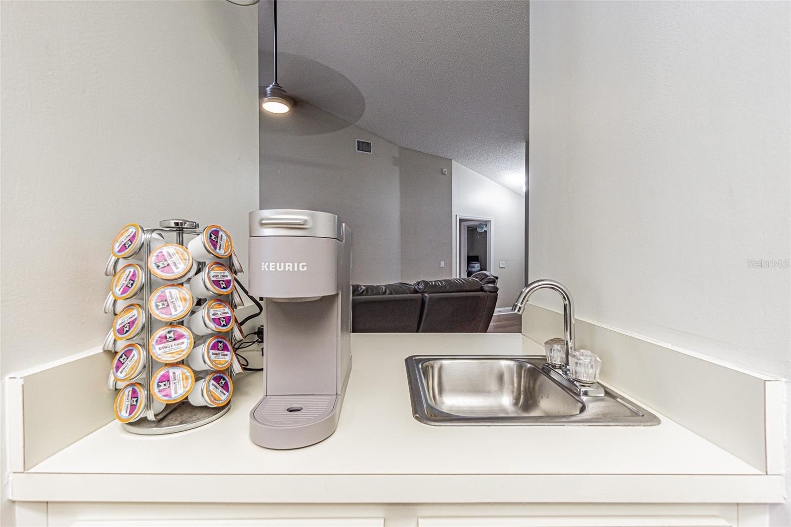 Image 18 of 41 For 7708 Merrily Way