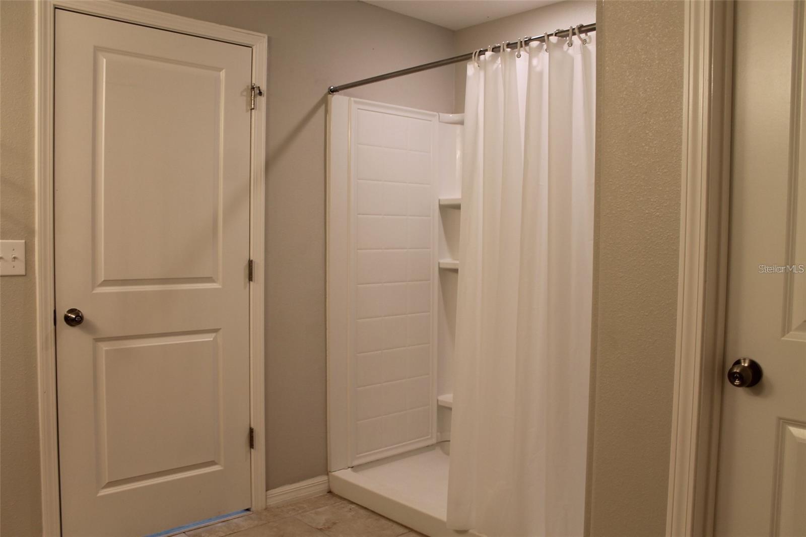 Image 17 of 20 For 10633 Standing Stone Drive