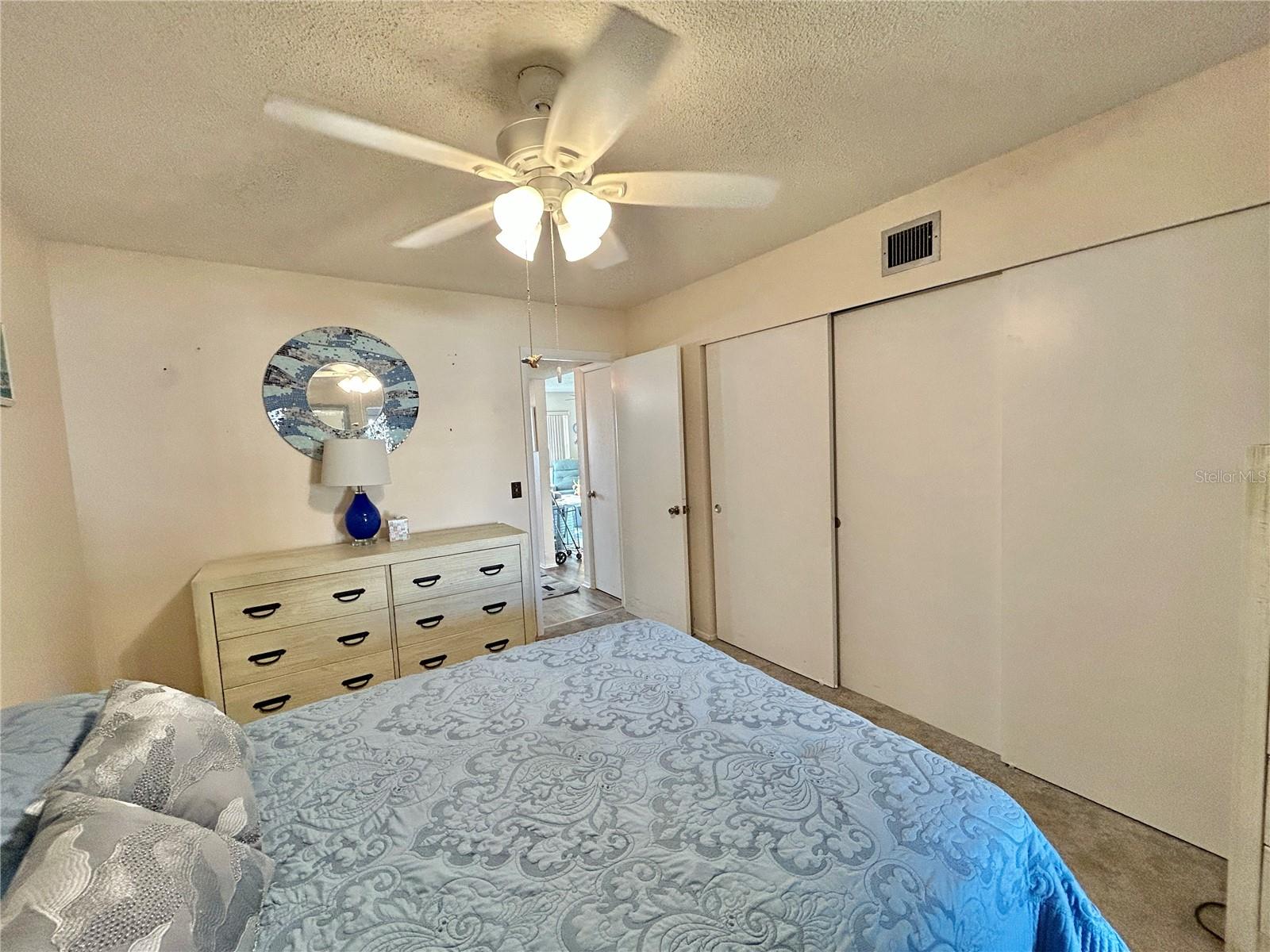 Image 17 of 50 For 2360 Irish Lane 46