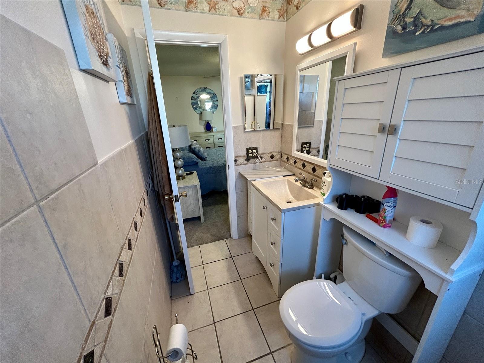 Image 22 of 50 For 2360 Irish Lane 46