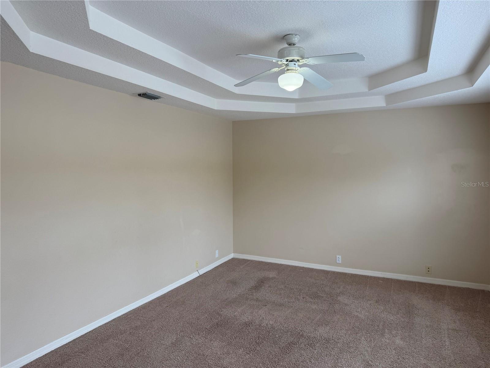 Image 12 of 25 For 9212 Meadow Lane Court