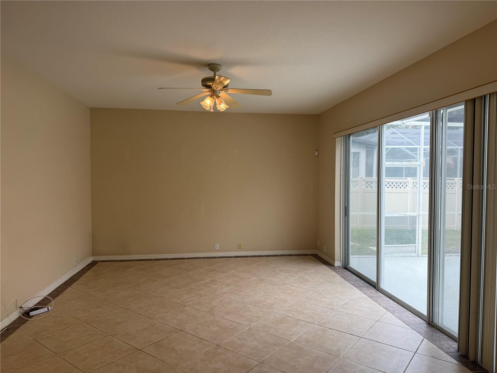 Image 9 of 25 For 9212 Meadow Lane Court