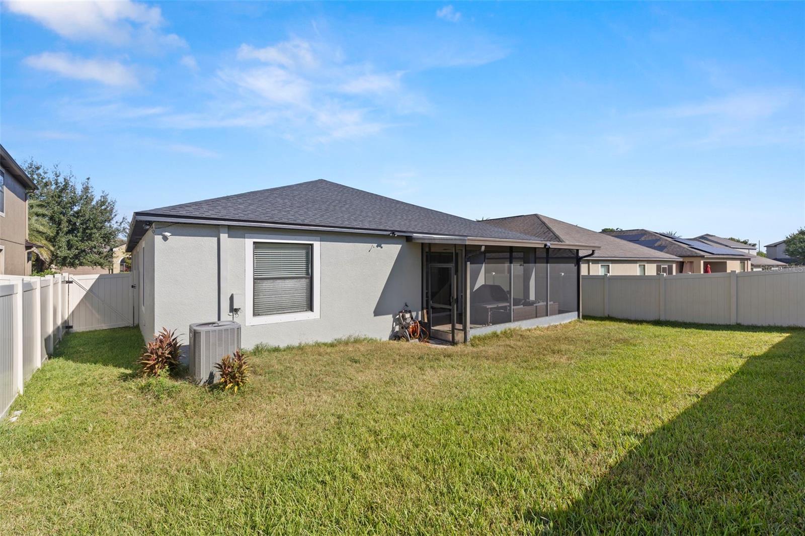 Image 32 of 43 For 10222 Celtic Ash Drive