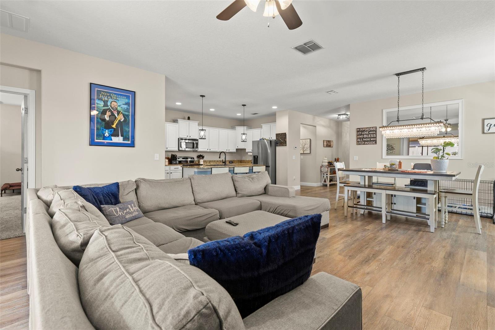 Image 6 of 43 For 10222 Celtic Ash Drive