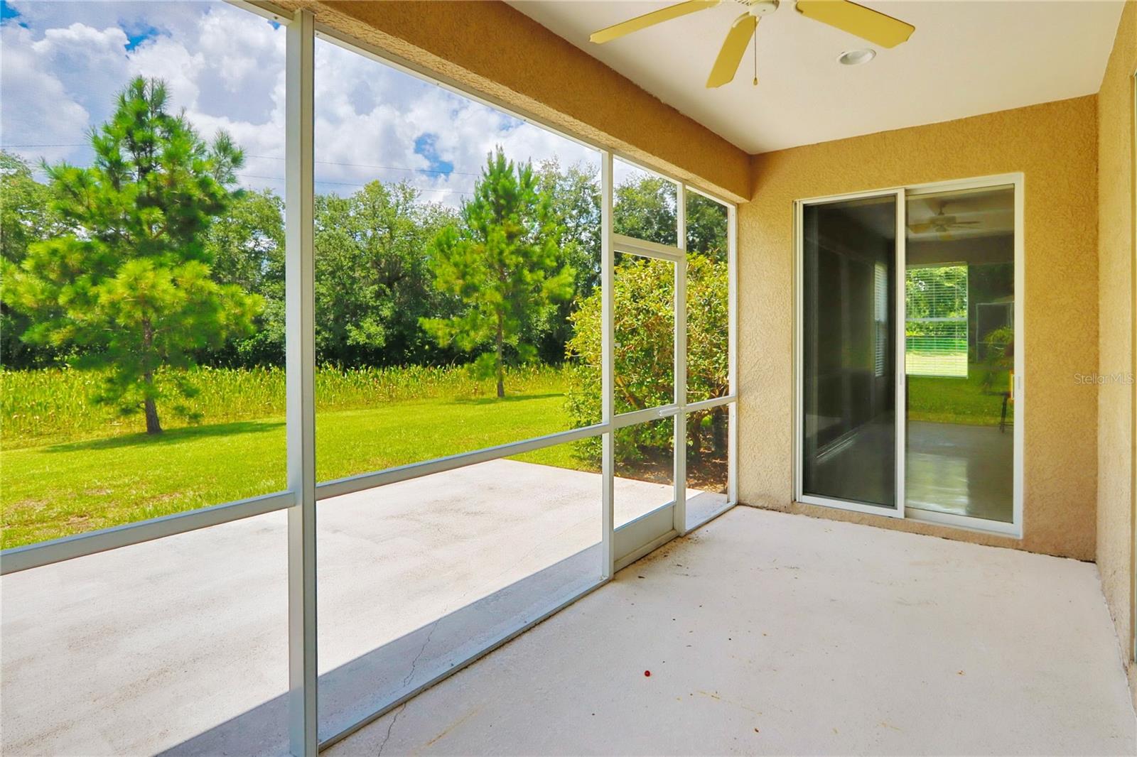 Image 25 of 32 For 7031 Moss Ledge