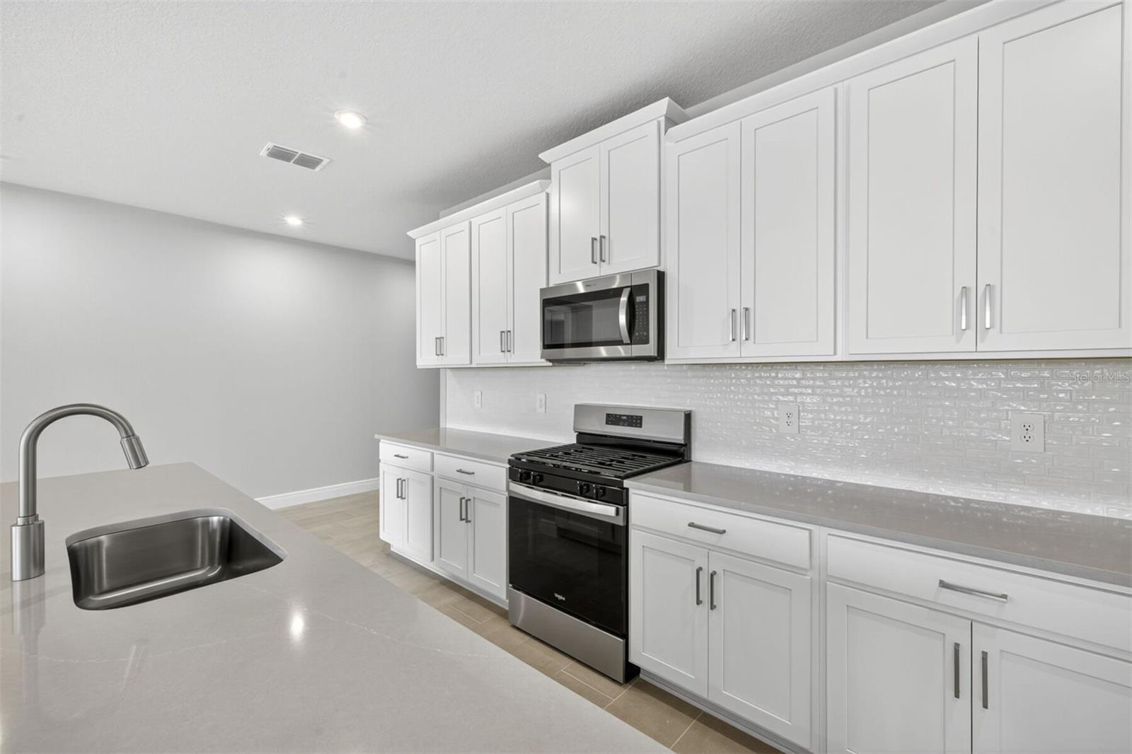 Image 12 of 48 For 11830 Starbright Path