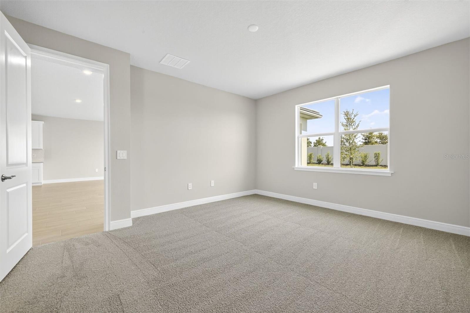 Image 19 of 48 For 11830 Starbright Path