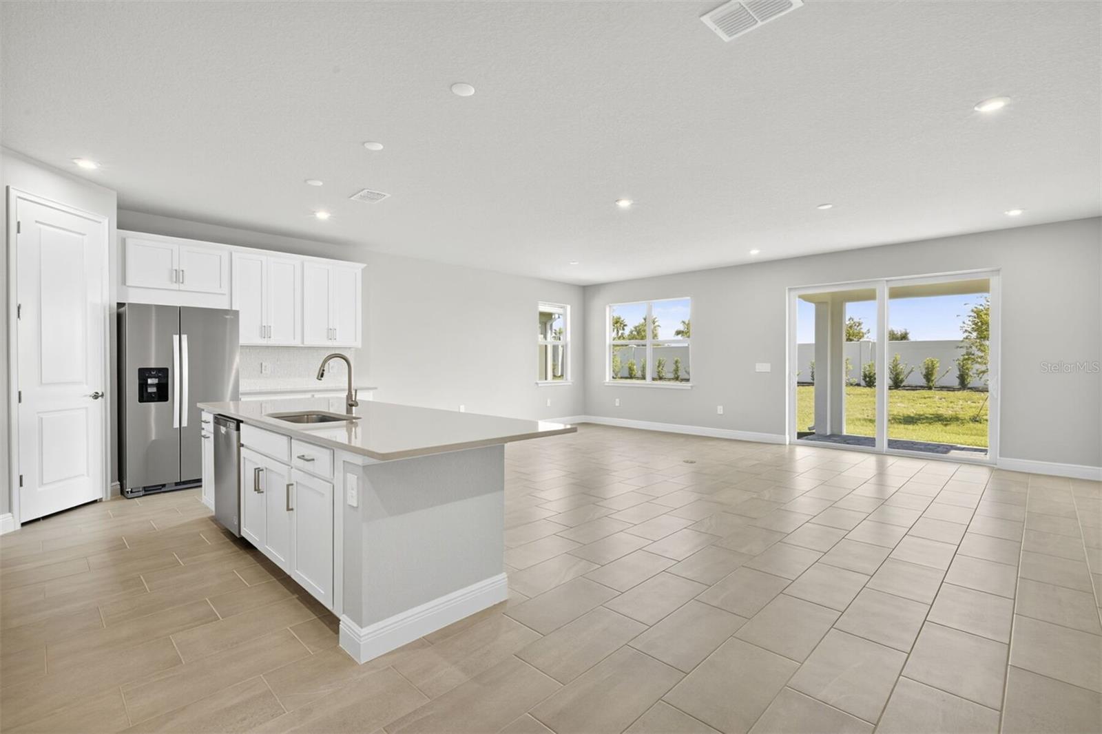 Image 8 of 48 For 11830 Starbright Path