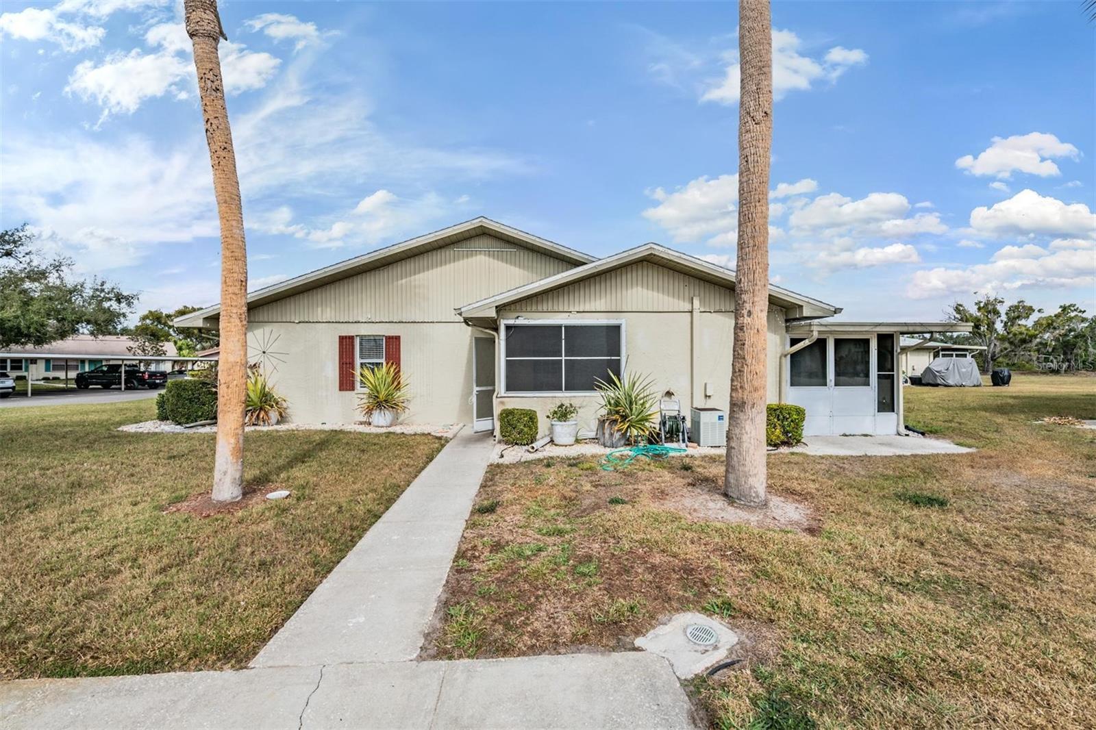 Details for 1905 Canterbury Lane 17, SUN CITY CENTER, FL 33573