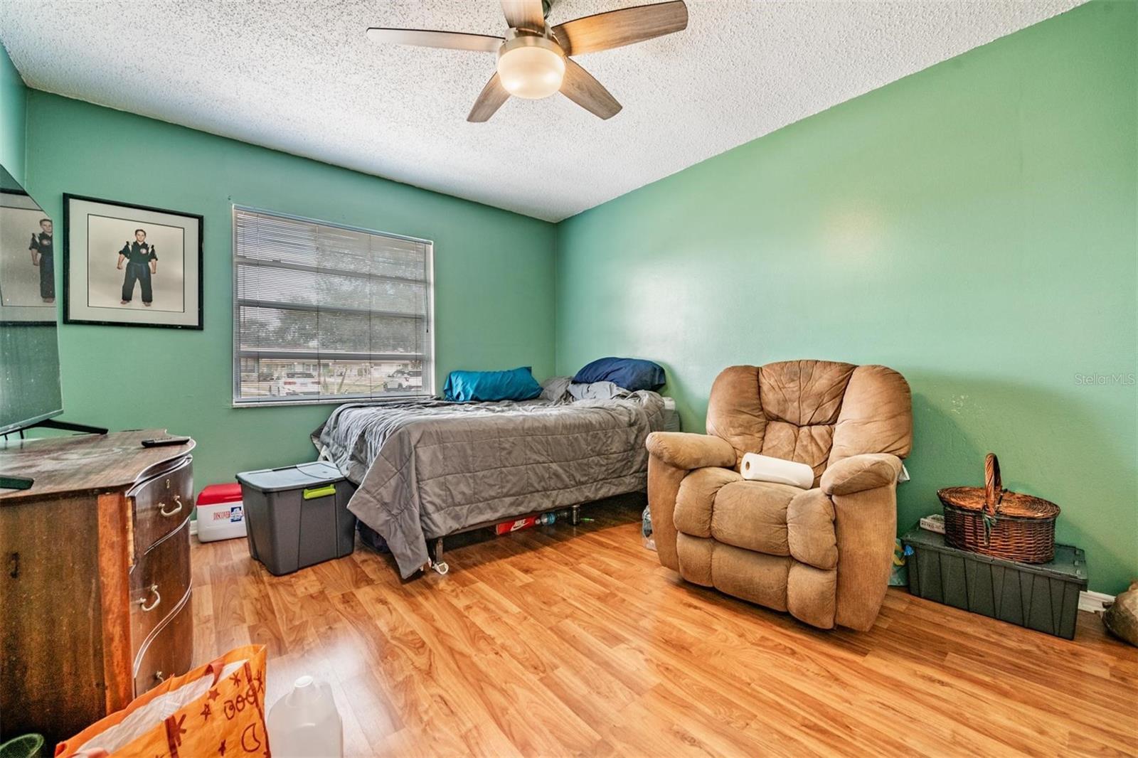 Image 17 of 48 For 1905 Canterbury Lane 17