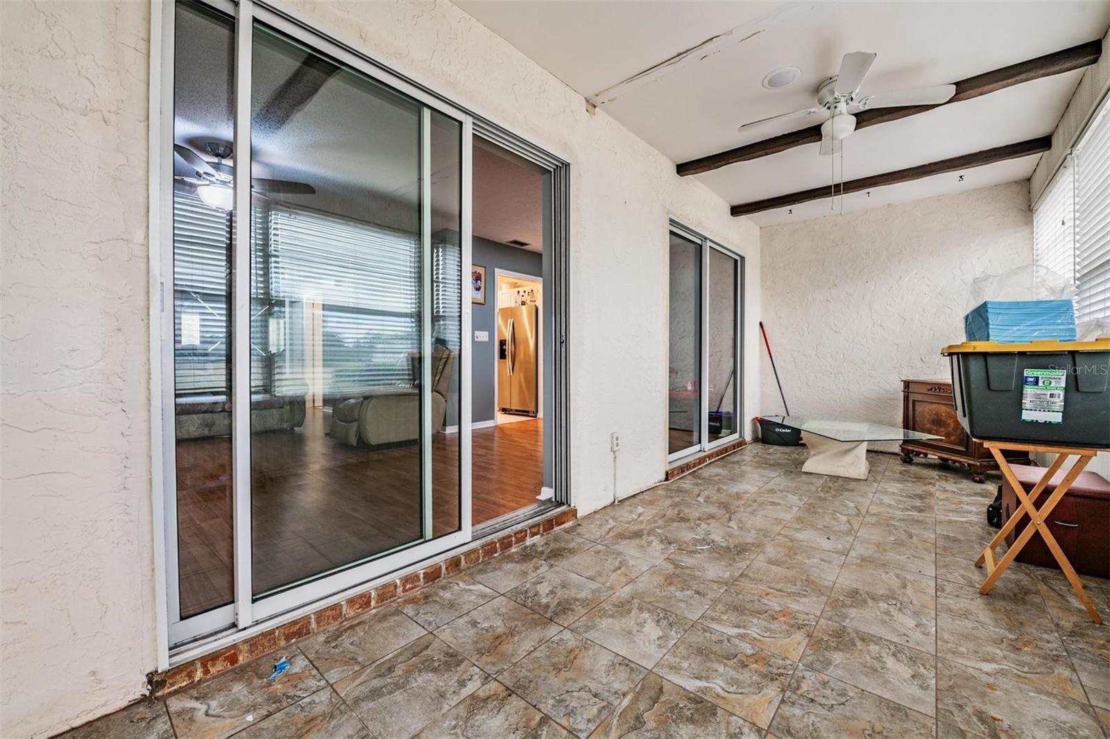 Image 20 of 48 For 1905 Canterbury Lane 17