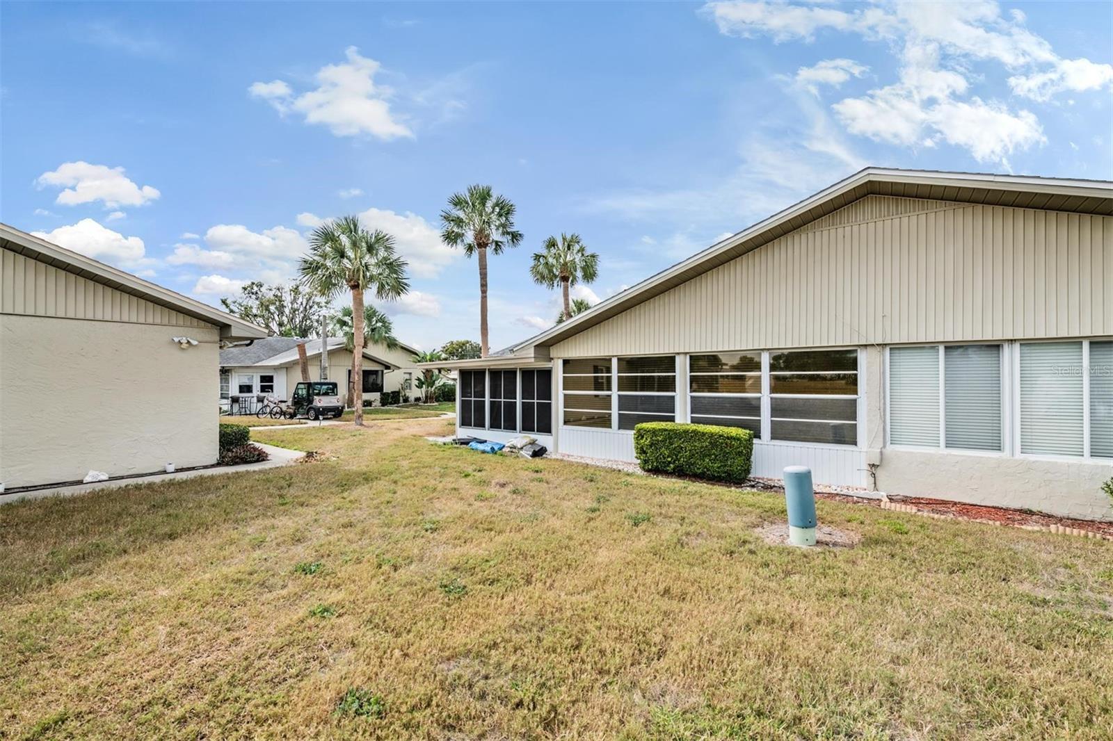 Image 26 of 48 For 1905 Canterbury Lane 17