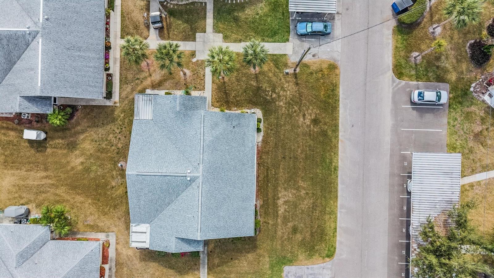 Image 29 of 48 For 1905 Canterbury Lane 17