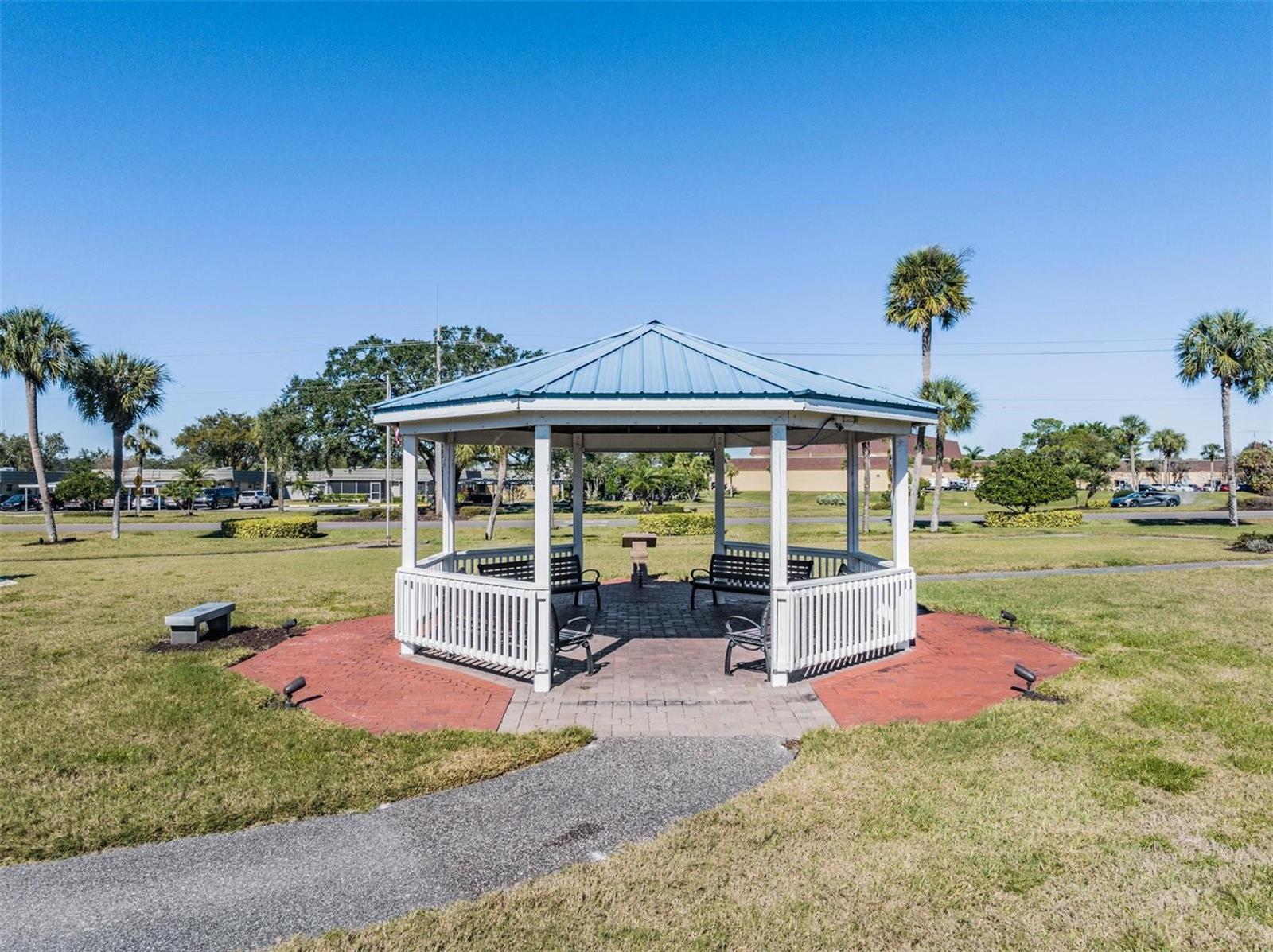 Image 47 of 48 For 1905 Canterbury Lane 17