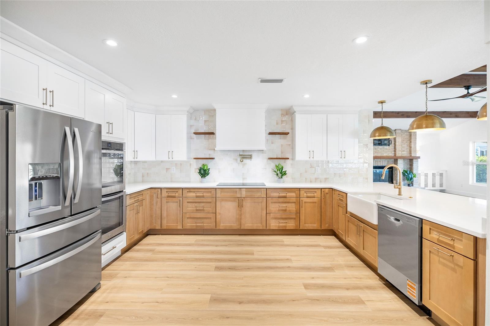 Image 13 of 71 For 17917 Clear Lake Drive