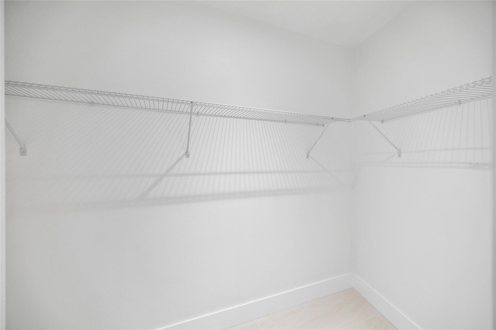 Image 33 of 71 For 17917 Clear Lake Drive