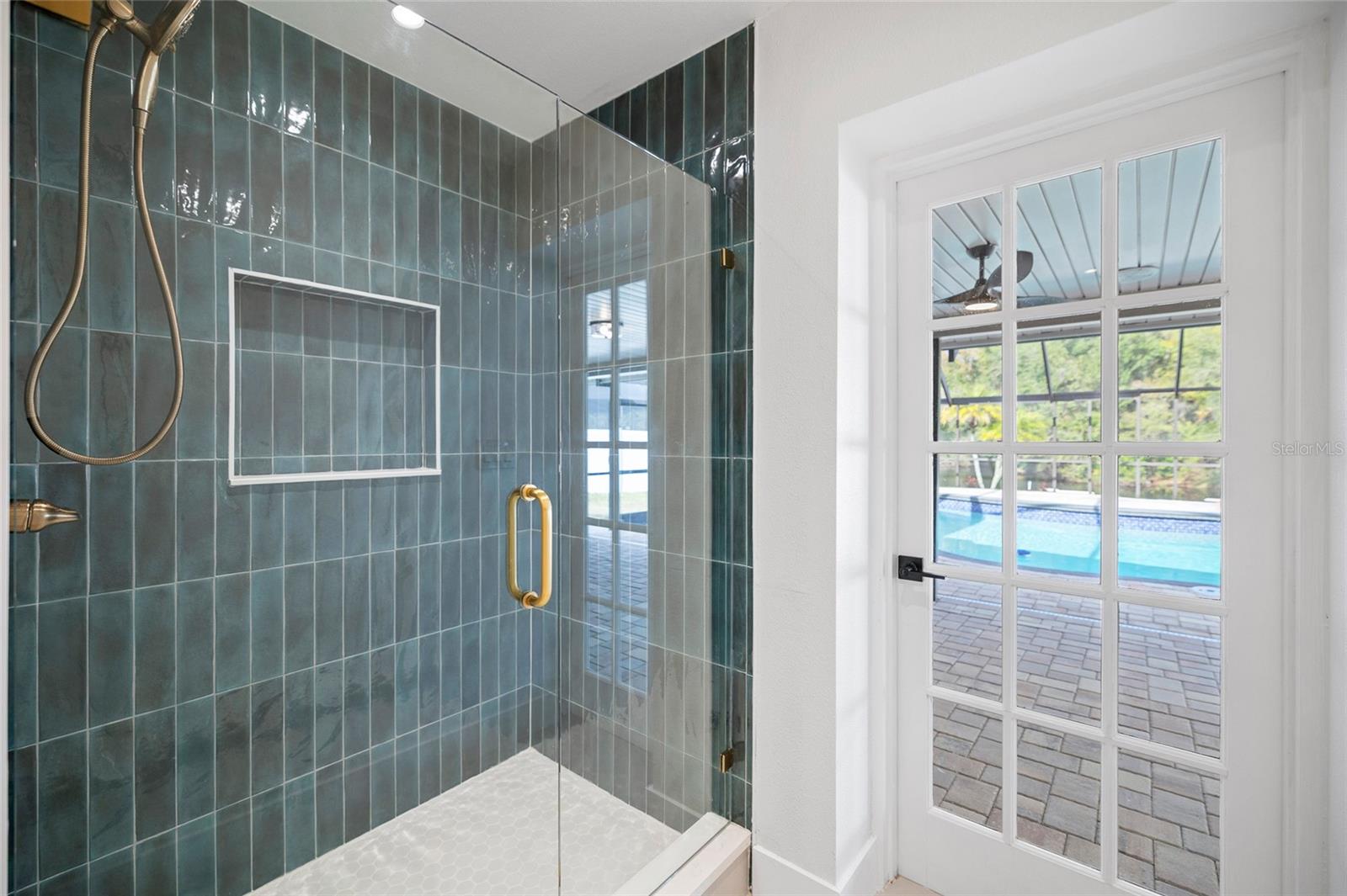 Image 46 of 71 For 17917 Clear Lake Drive