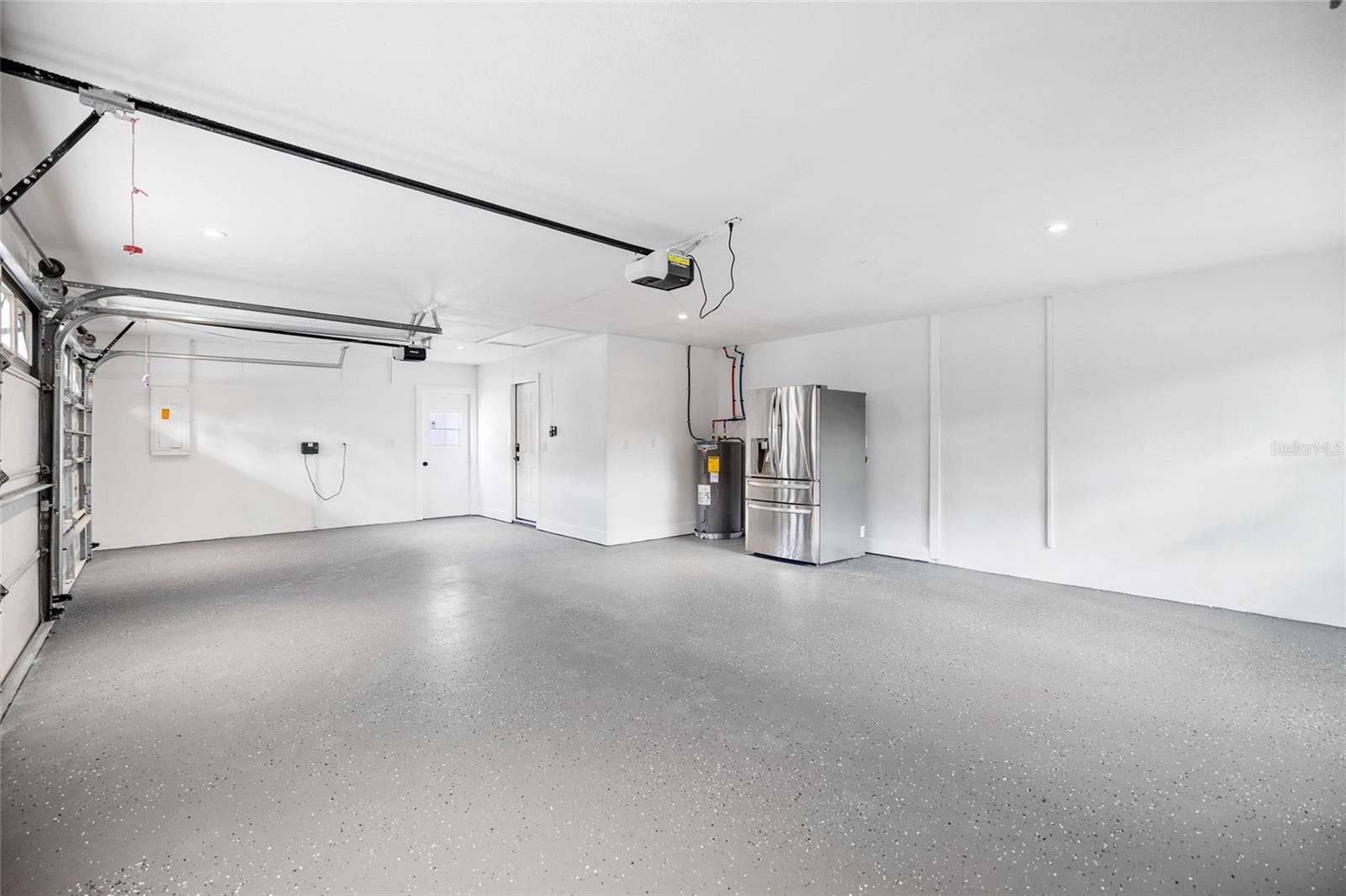 Image 65 of 71 For 17917 Clear Lake Drive