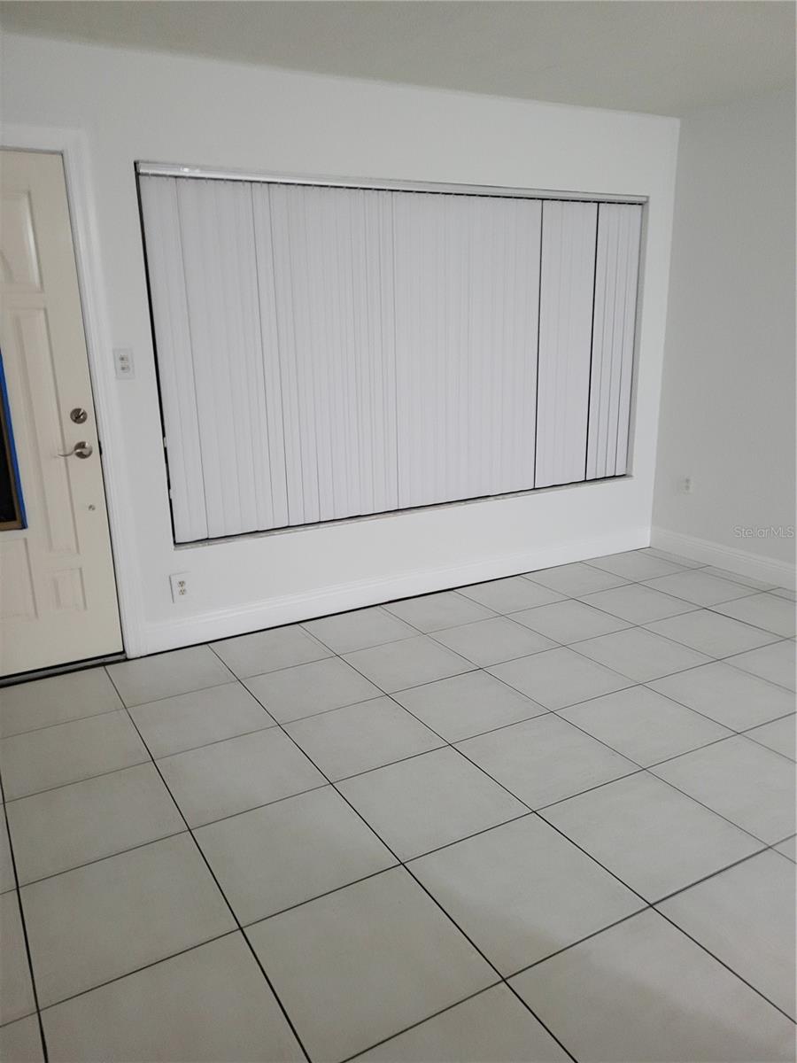 Image 12 of 12 For 10803 Armenia Avenue