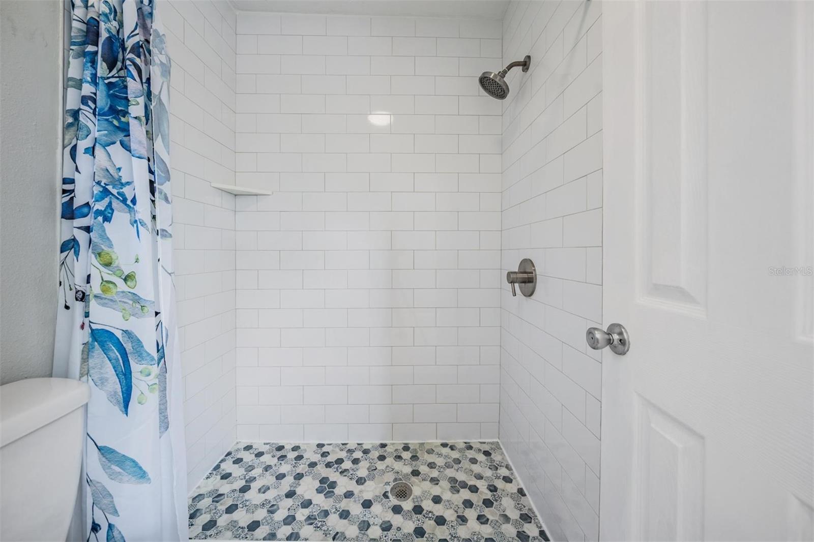 Image 29 of 51 For 4505 Old Saybrook Avenue