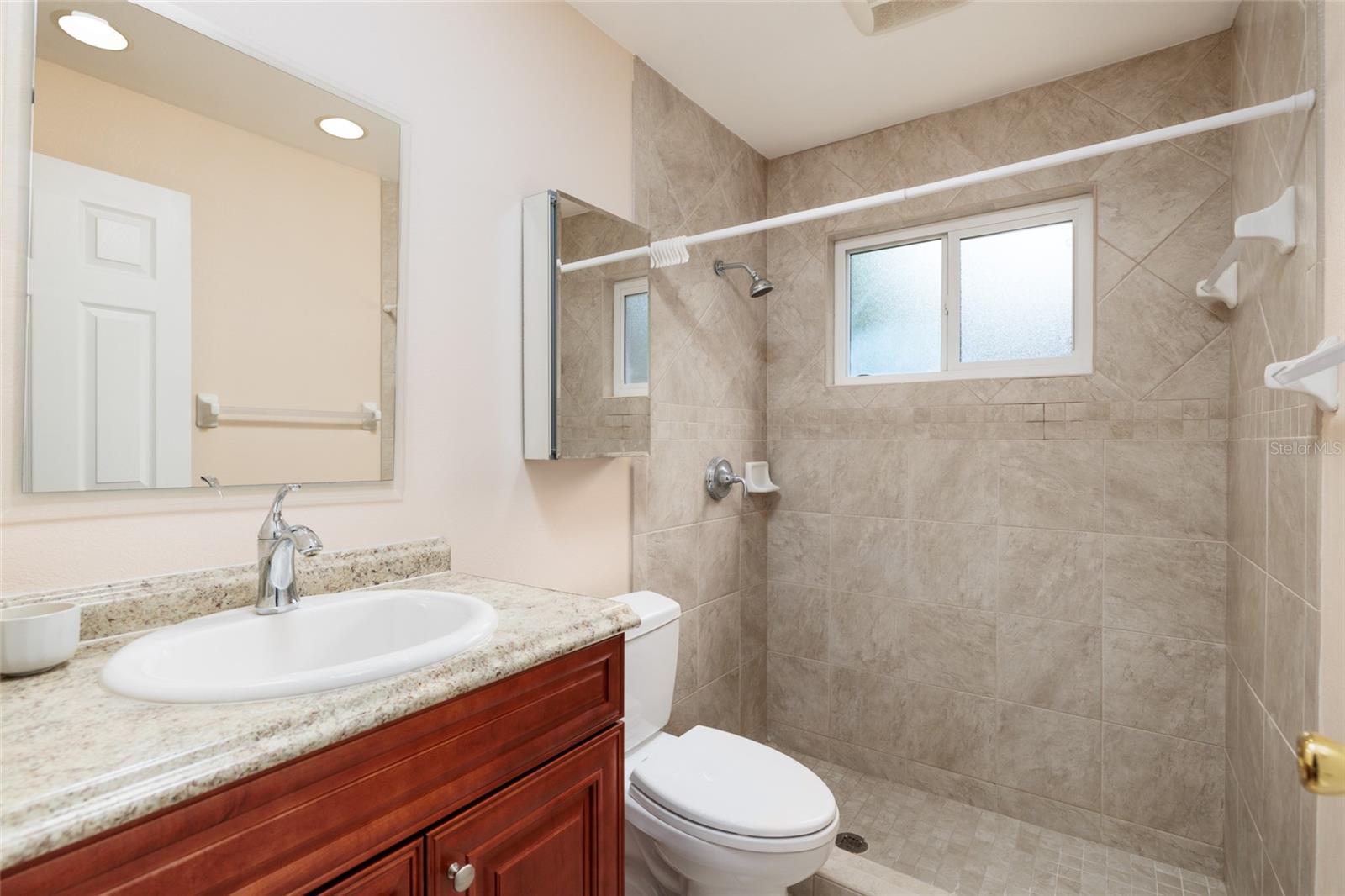 Image 12 of 21 For 7501 21st Street N