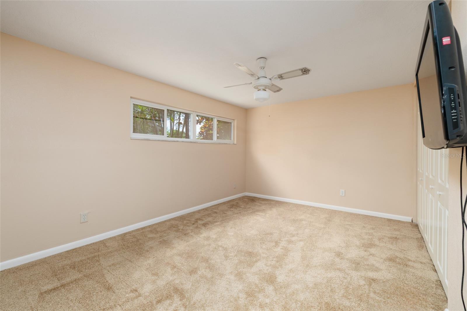 Image 9 of 21 For 7501 21st Street N