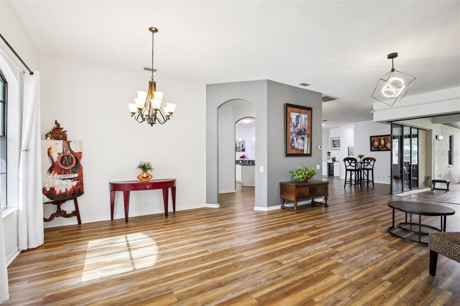 Image 11 of 50 For 12610 30th Street Circle E