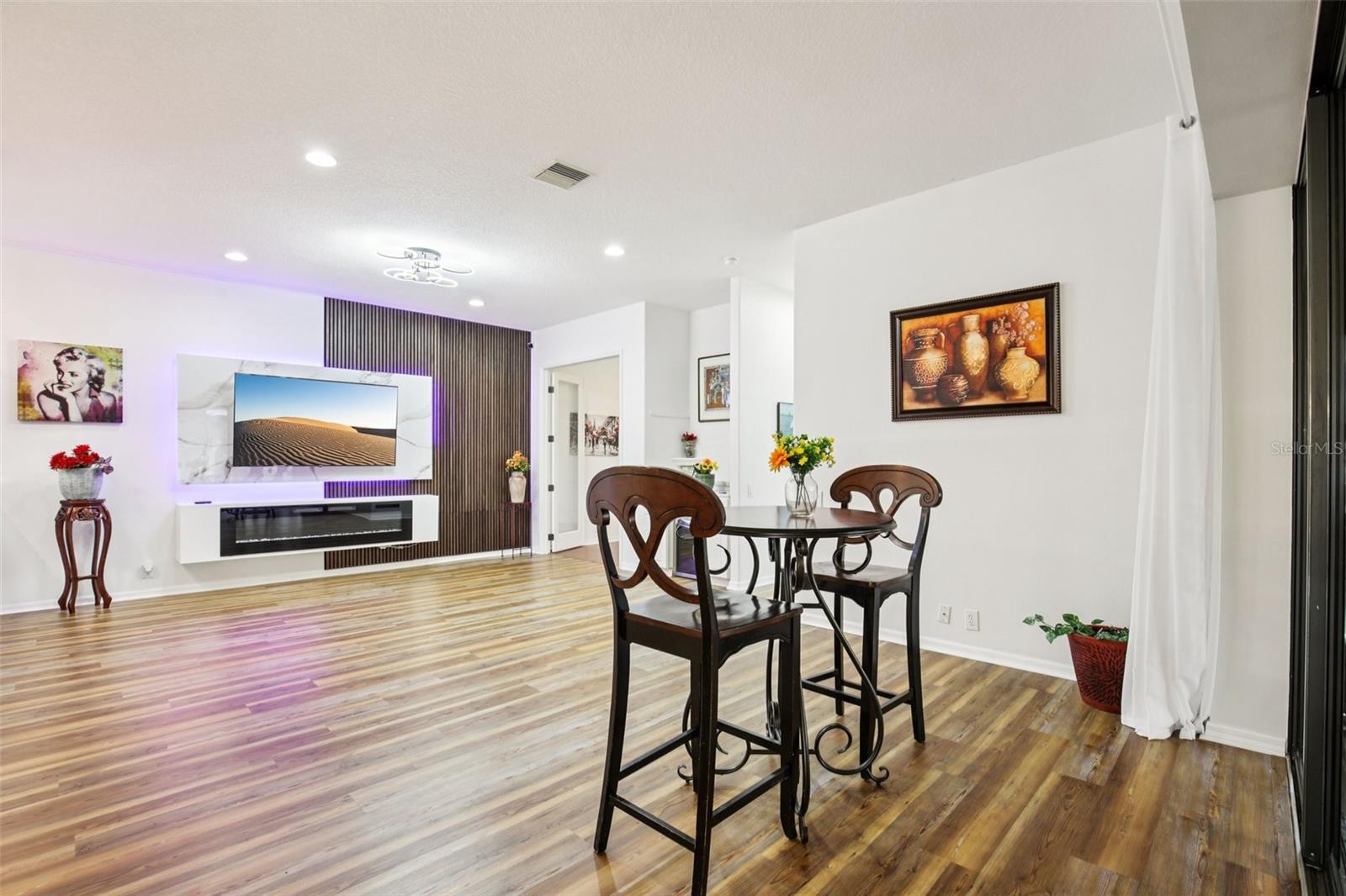 Image 17 of 50 For 12610 30th Street Circle E