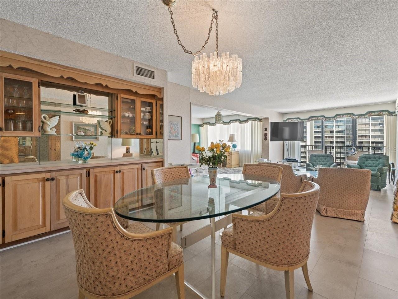 Image 15 of 76 For 1400 Gulf Boulevard 806