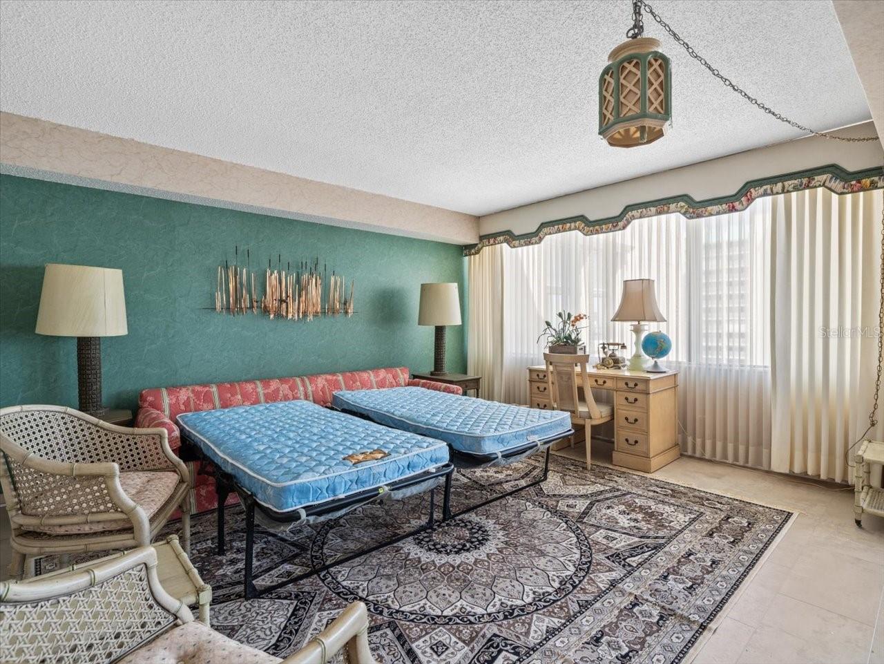 Image 32 of 76 For 1400 Gulf Boulevard 806