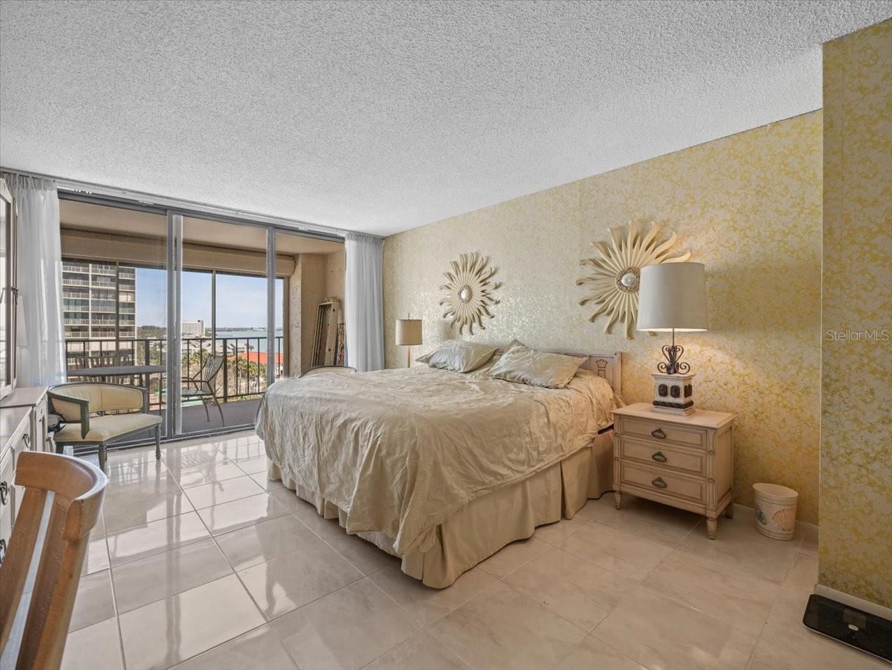 Image 38 of 76 For 1400 Gulf Boulevard 806