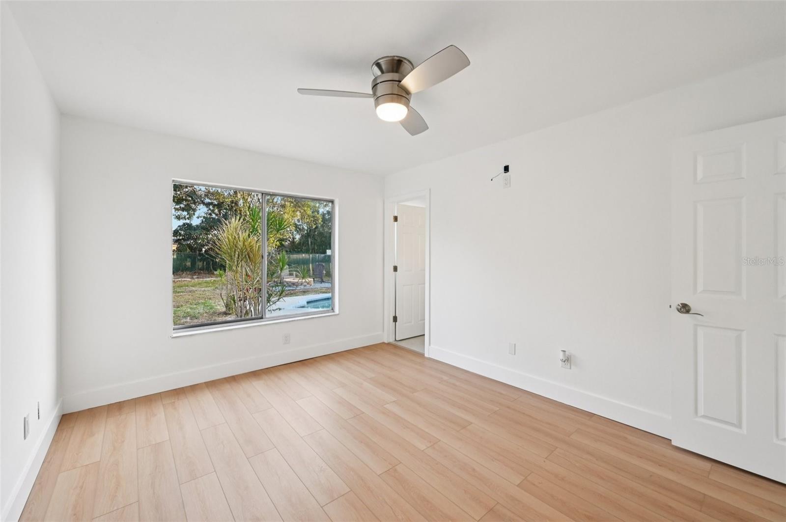 Image 15 of 18 For 337 Cherryhill Road