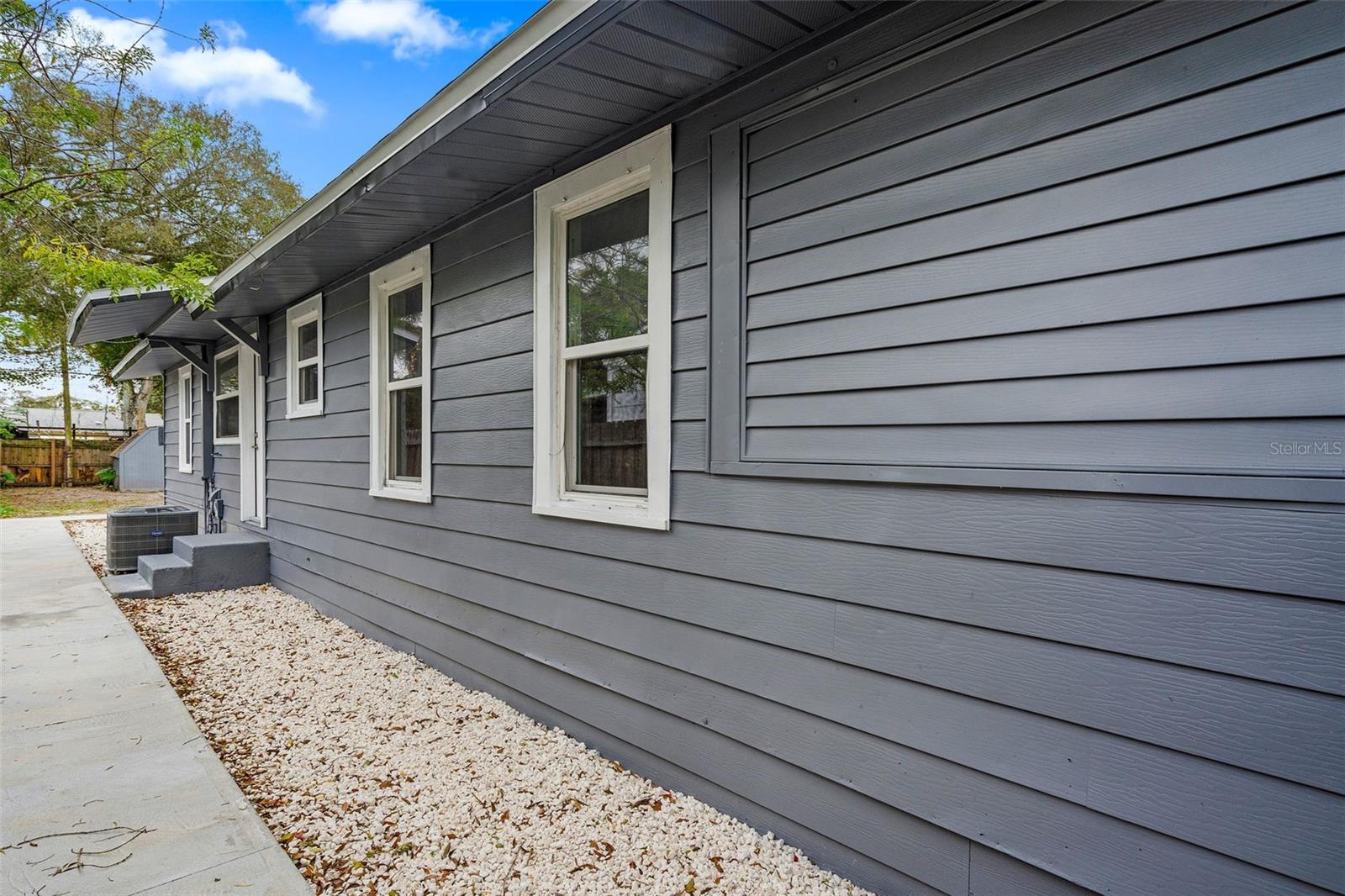 Image 25 of 35 For 3924 45th Avenue N