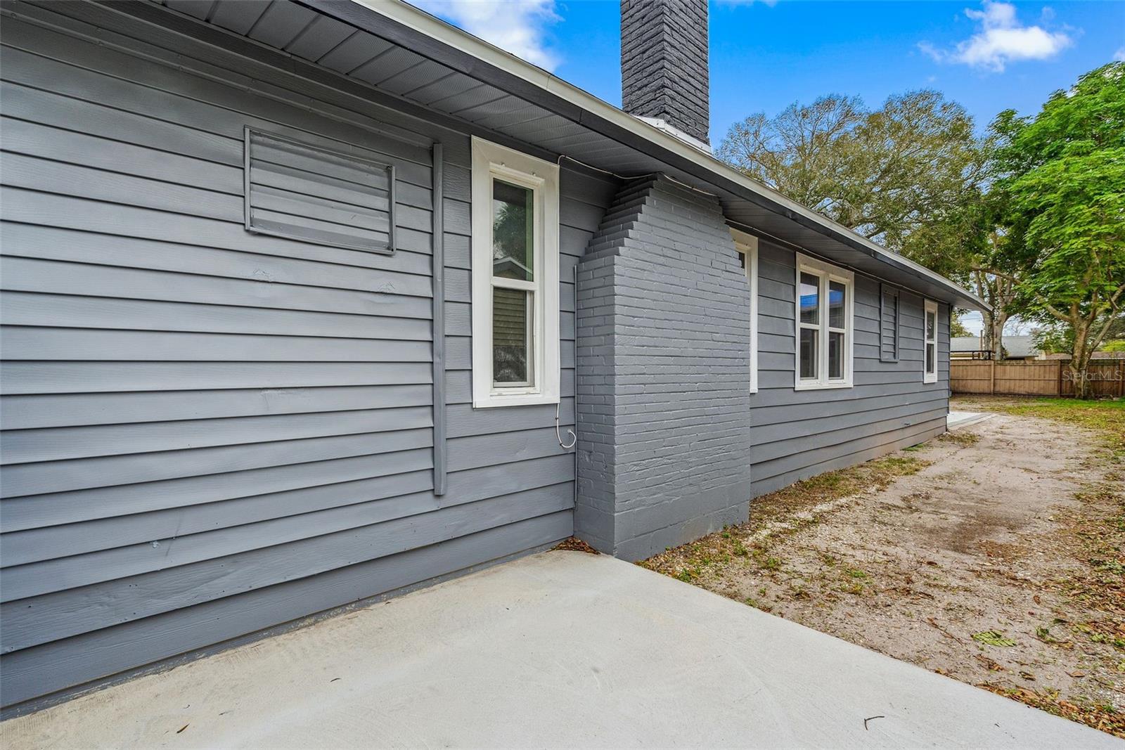 Image 31 of 35 For 3924 45th Avenue N