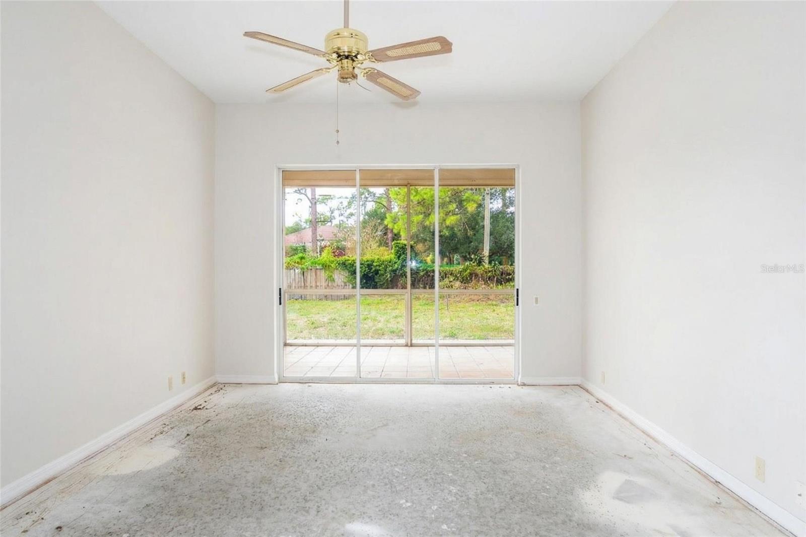 Image 11 of 28 For 17316 Hialeah Drive