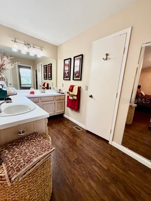 Image 28 of 41 For 13020 Lorna Place