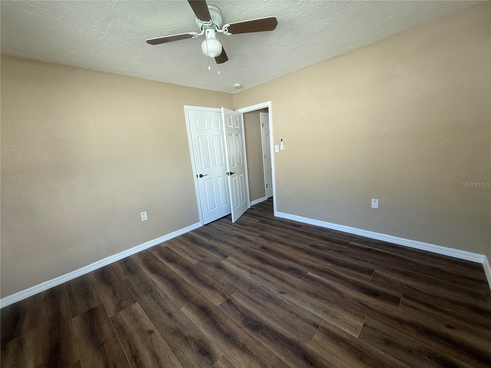 Image 13 of 47 For 8301 Gulf Boulevard